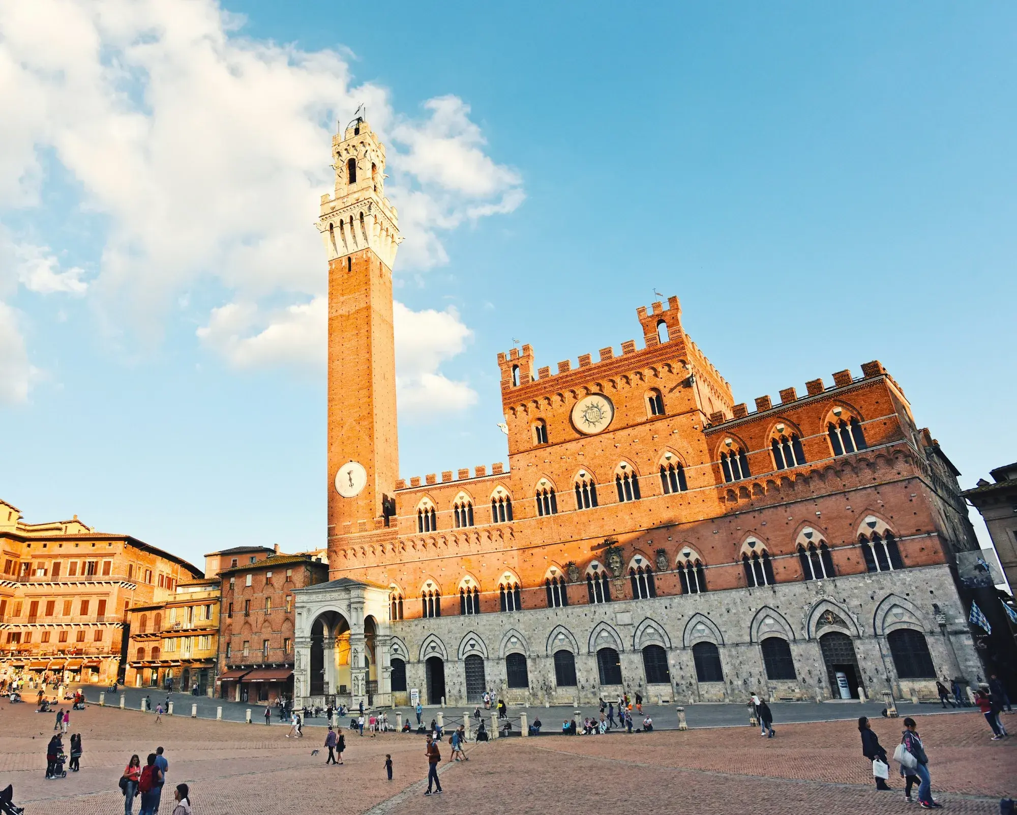 Piazza del Campo in Siena with Palazzo Pubblico and the Torre del Mangia